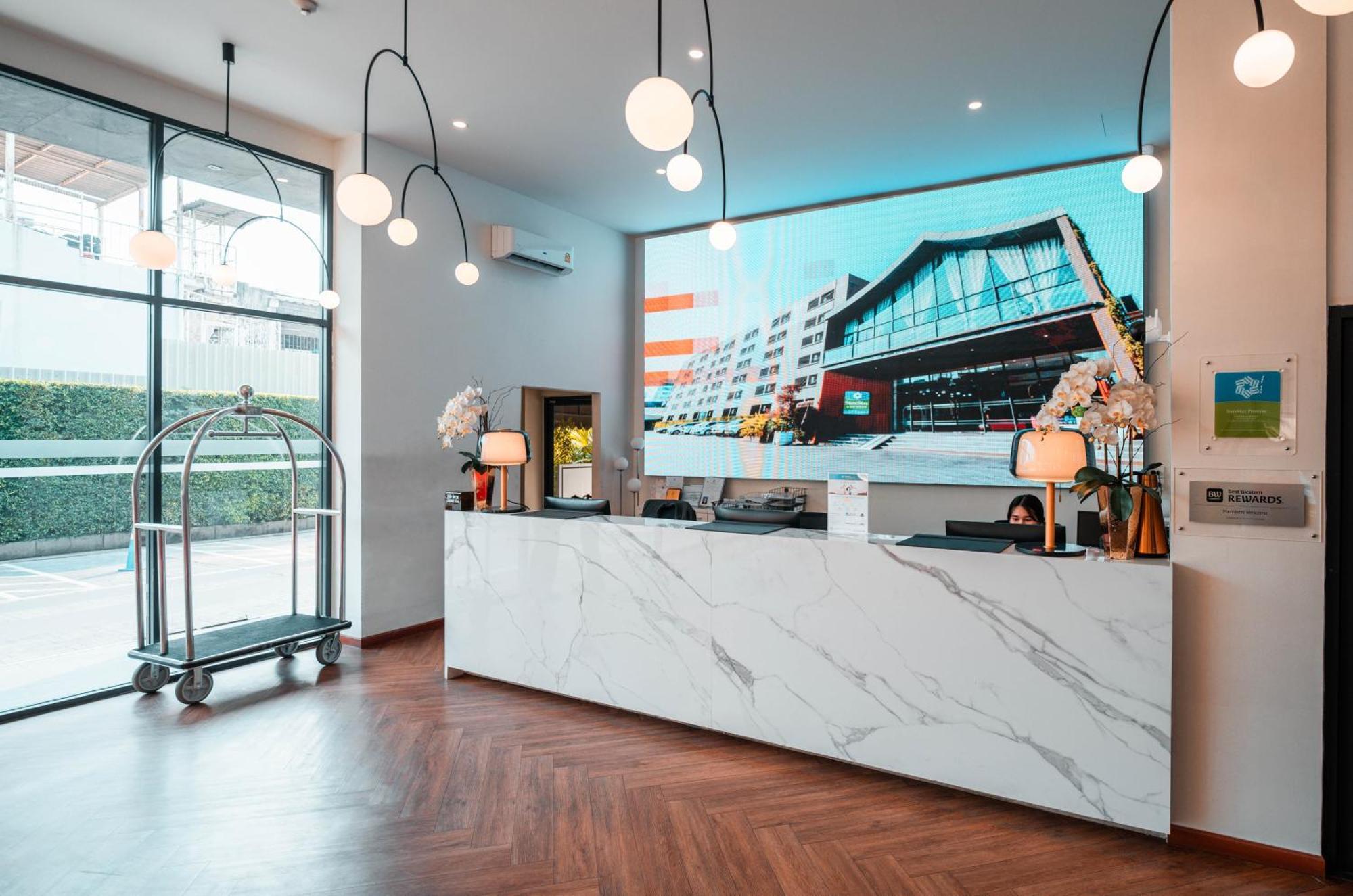 Surestay By Best Western Iconic Ari-Jatujak กรุงเทพมหานคร ภายนอก รูปภาพ